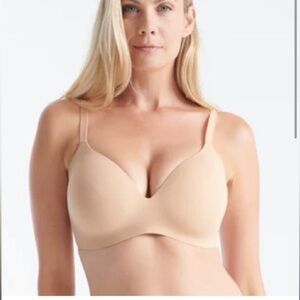 Knix Wingwoman Bra Size 4 Tan